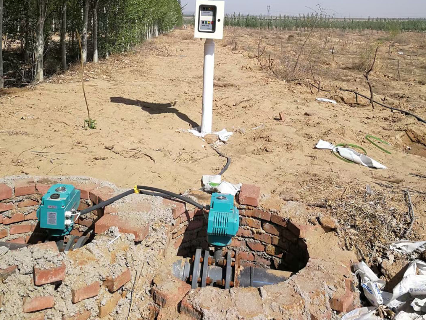 Solar electric valve